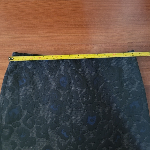 Ann Taylor Legacy Leopard Jacquard A-Line Skirt - Picture 11 of 11